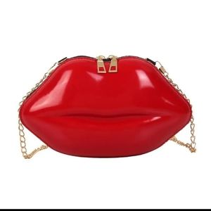 Lips purse bag vegan leather Valentine’s Day gift NEW Red lips kiss gold red